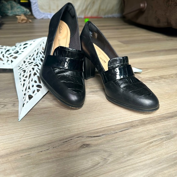 Clarks Dre’s shoes 7 - Picture 1 of 10